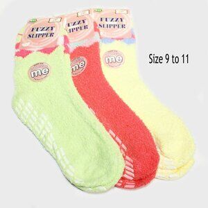 Debra Weitzner Cozy Fuzzy Slipper Grip Socks 3 Pair Yellow Pink Diamonds 9-11